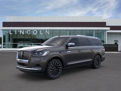 REVIEW: 2023 Lincoln Navigator L Black Label 4X4