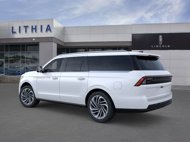 Thumbnail: 2026 Lincoln Navigator L - 35
