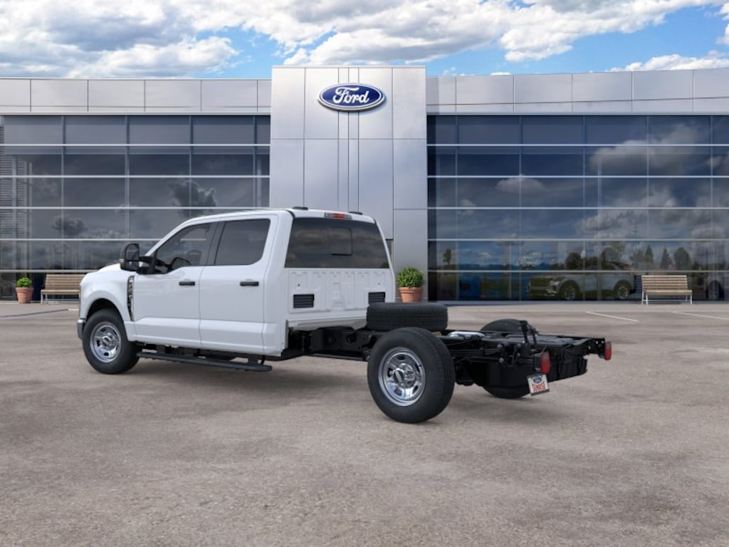 New 2026 Ford F-350 Chassis Truck Crew Cab