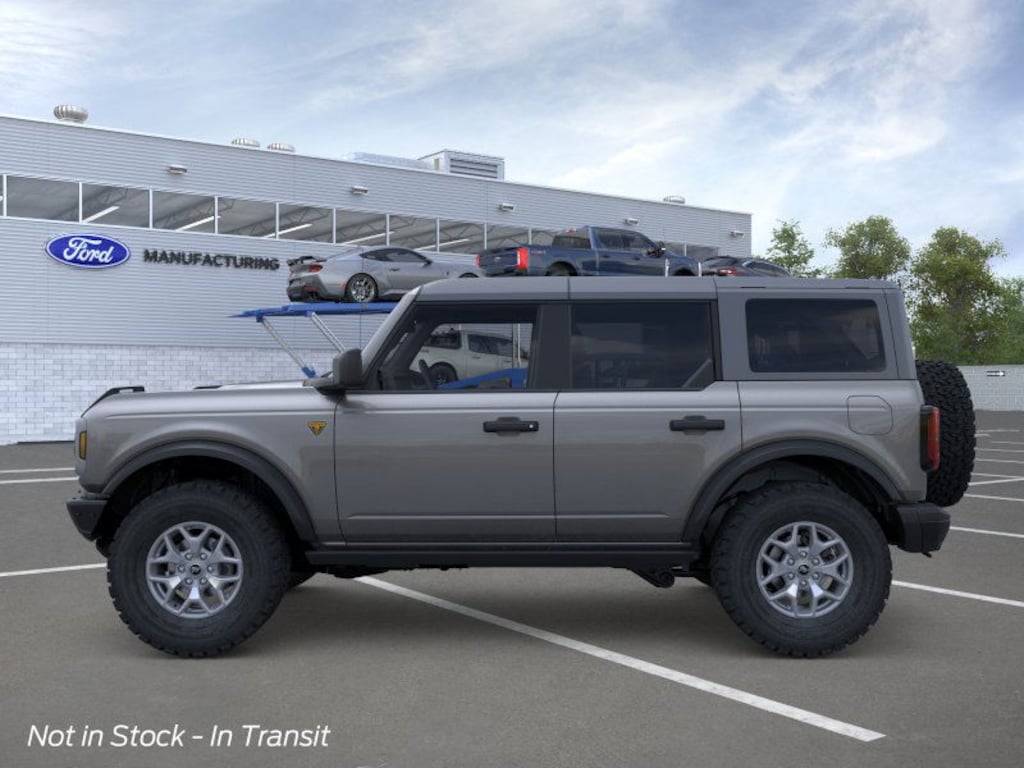 New 2025 Ford Bronco Badlands SUV