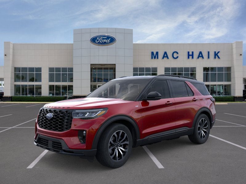 2025 Ford Explorer ST-LINE's photo