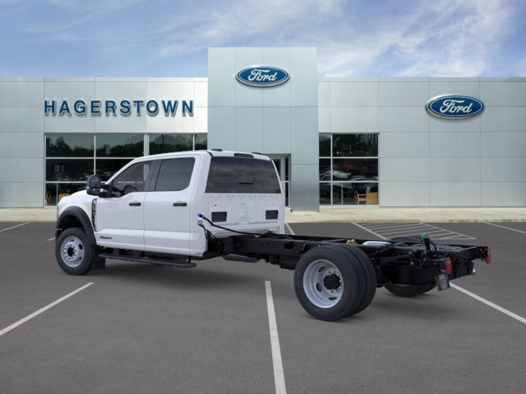 New 2026 Ford F-450 Chassis XL Truck Crew Cab