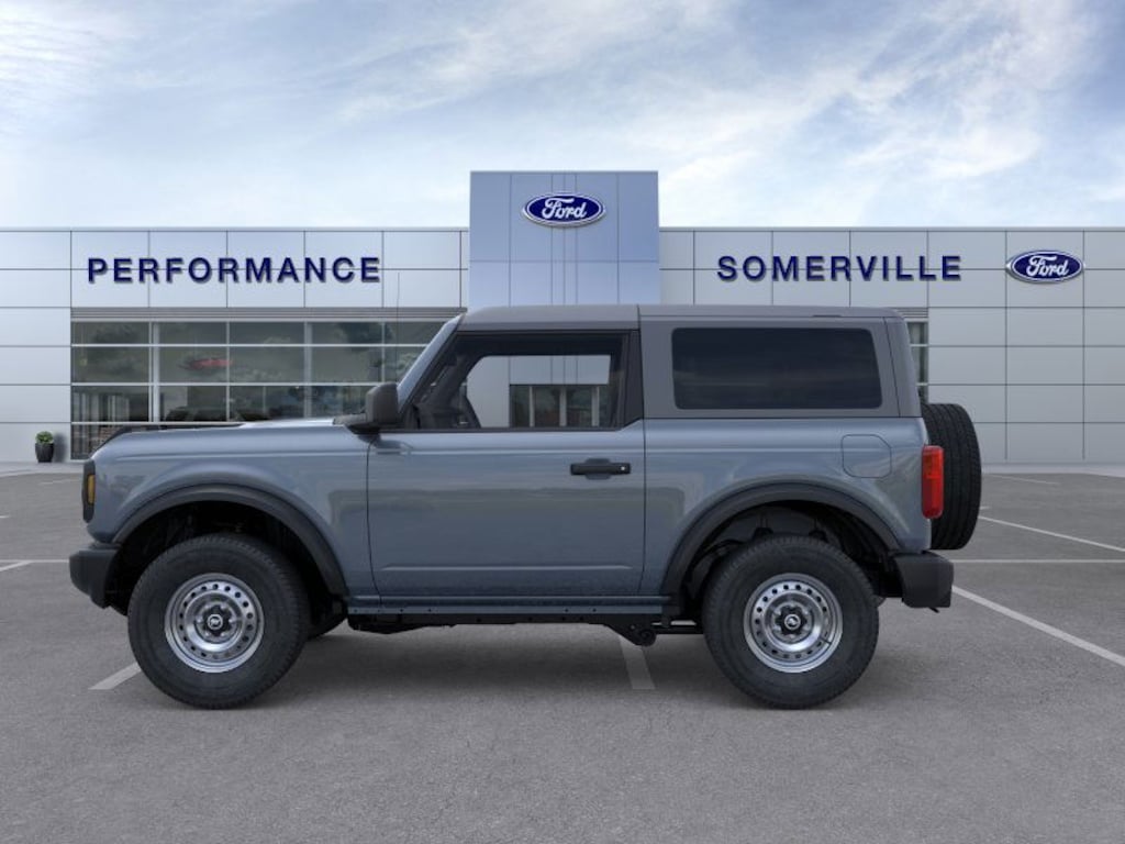 New 2025 Ford Bronco Base SUV