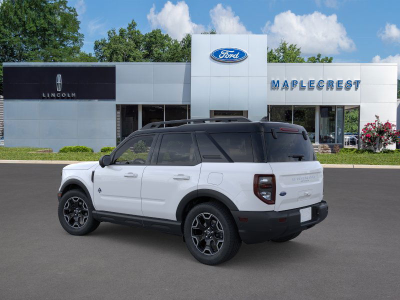 2025 Ford Bronco Sport Outer Banks photo 2
