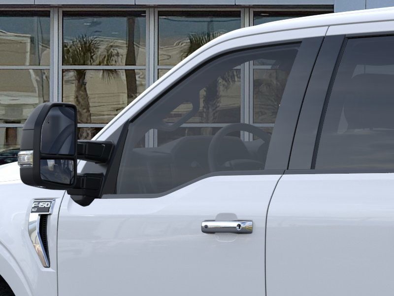 2025 Ford F-150 XLT - Photo 42