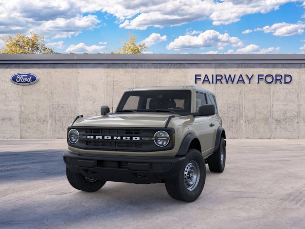 New 2026 Ford Bronco Base 4x4