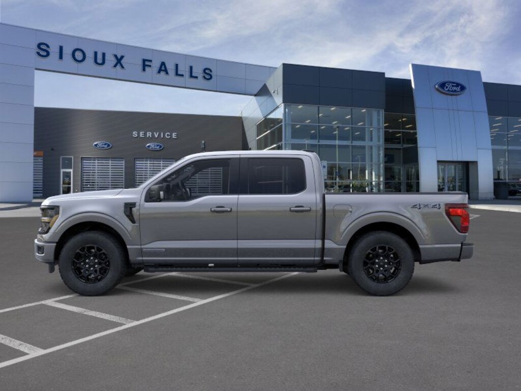 New 2025 Ford F-150 XLT Truck SuperCrew Cab