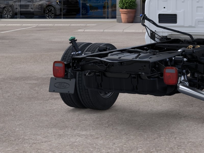 2026 Ford F-550 Super Duty Chassis Cab XL - Photo 49