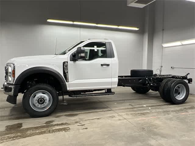 Thumbnail: 2025 Ford  - 26