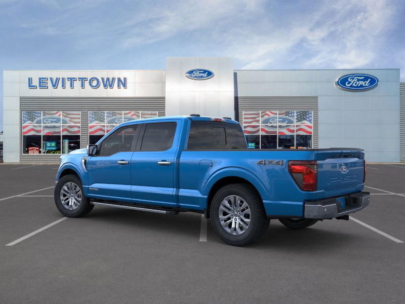 2025 Ford F-150 XLT photo 4