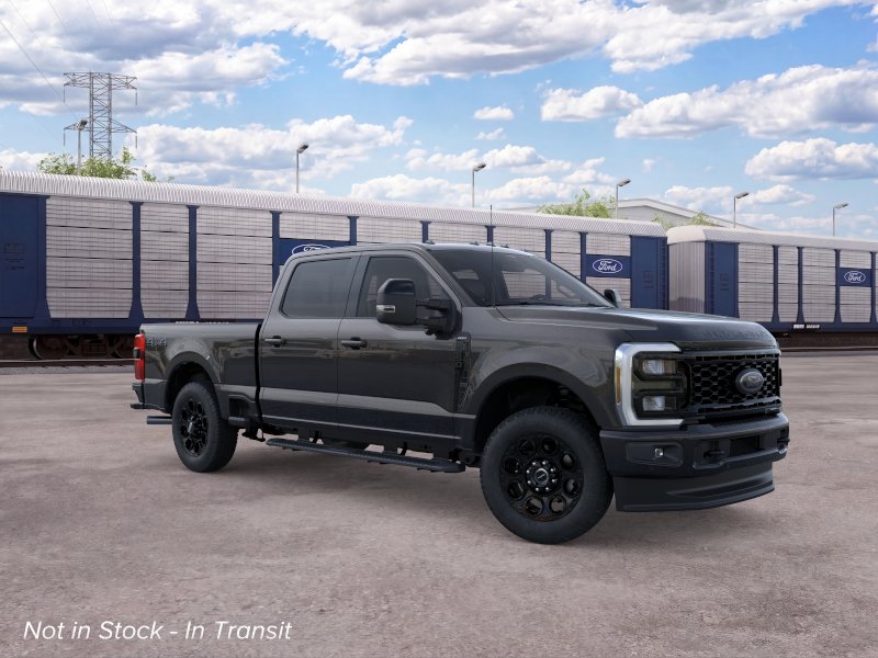 Super Duty F-250&reg; Lariat&reg; TRUCK