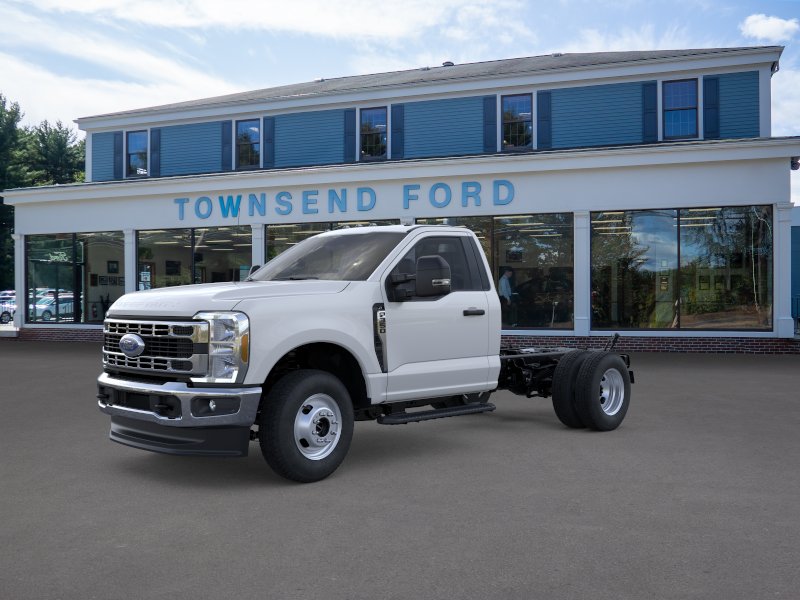 2026 Ford F-350 XL 4x4 Regular Cab 145-In DRW's photo