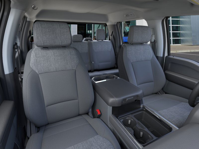 2025 Ford F-250 Super Duty XLT - Photo 36