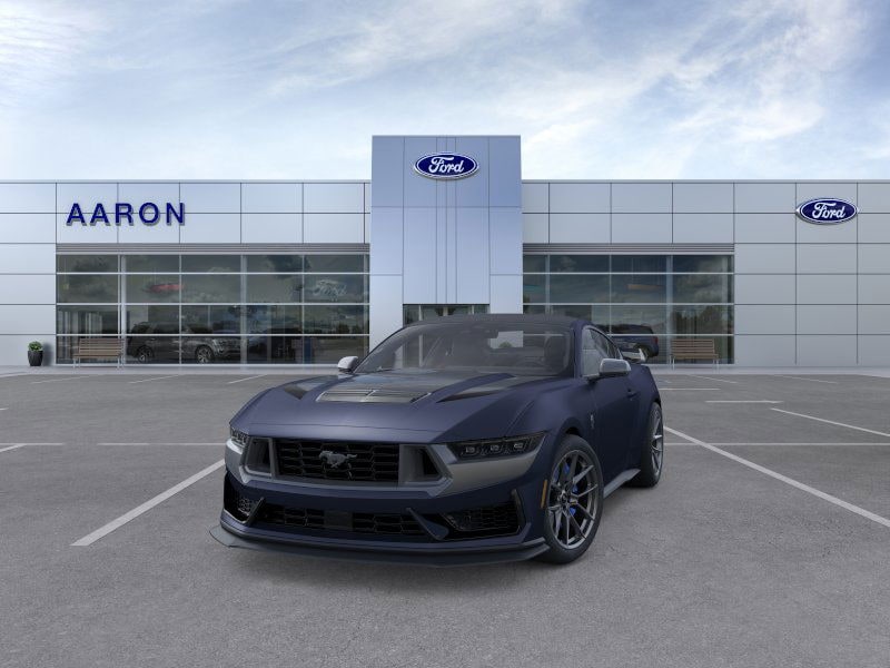 2025 Ford Mustang Dark Horse photo 4