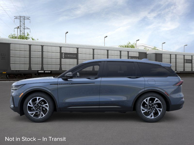 2026 Lincoln Nautilus Premiere photo 3