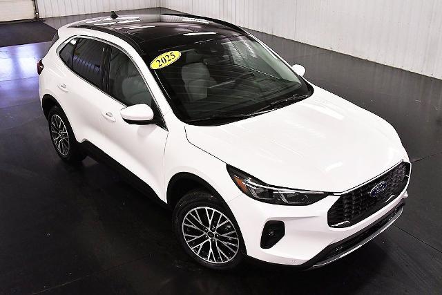 2025 Ford Escape Plug-in hybrid PHEV - Photo 45