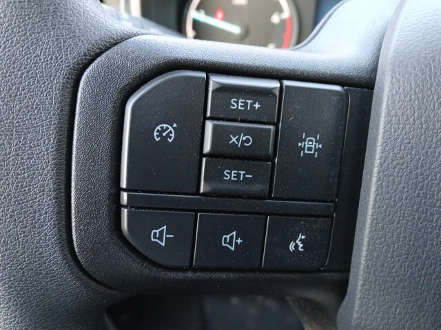 2024 Ford F-450 Super Duty Chassis Cab XL - Photo 33