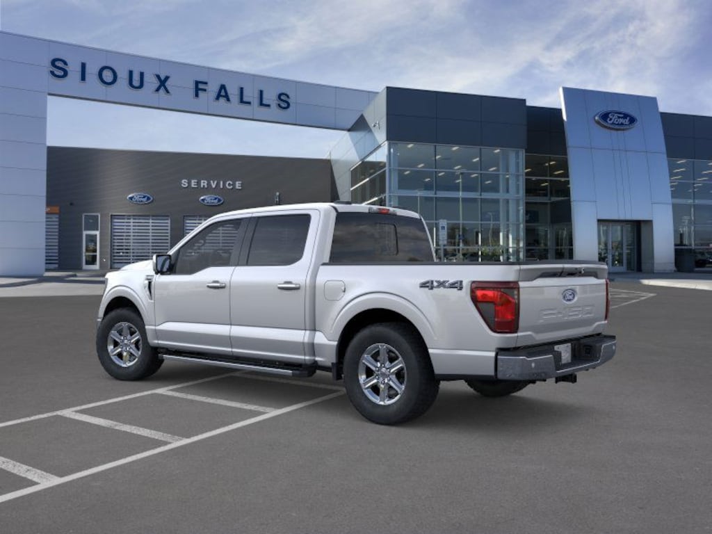 New 2025 Ford F-150 XLT Truck SuperCrew Cab