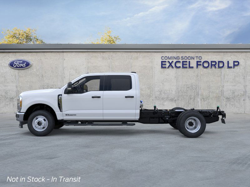 2026 Ford F-350 photo 3