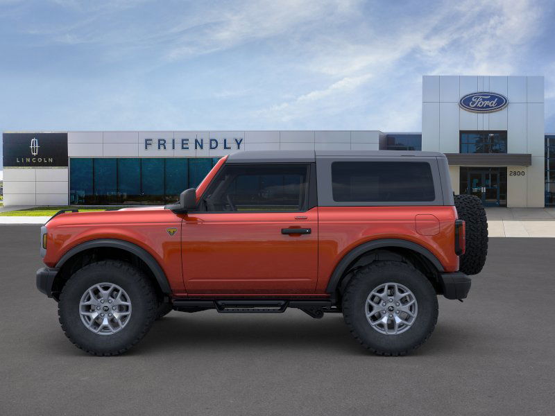 2023 Ford Bronco Badlands photo 3