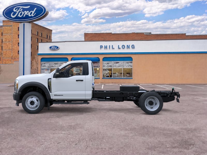 2026 Ford F-550SD XL Chassis