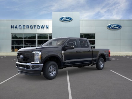 2025 Ford F-250 XL Truck Crew Cab