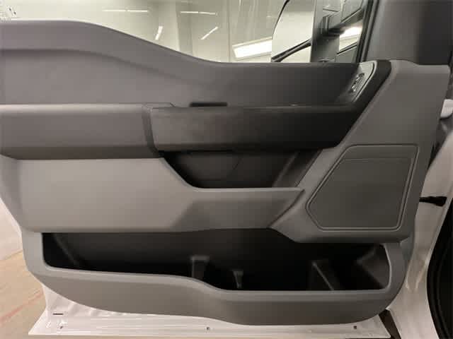 Thumbnail: 2025 Ford  - 38