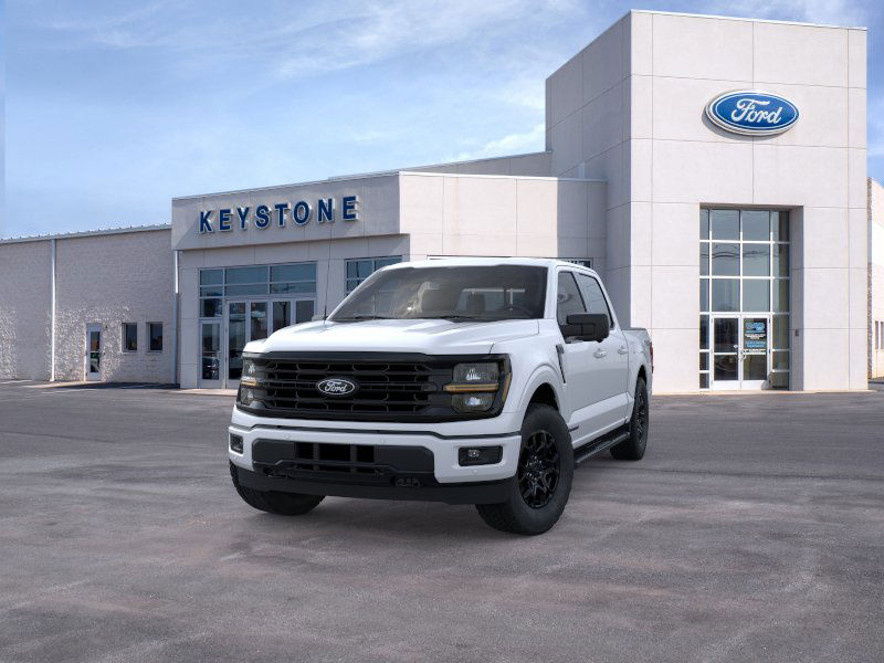 2025 Ford F-150 XLT photo 2