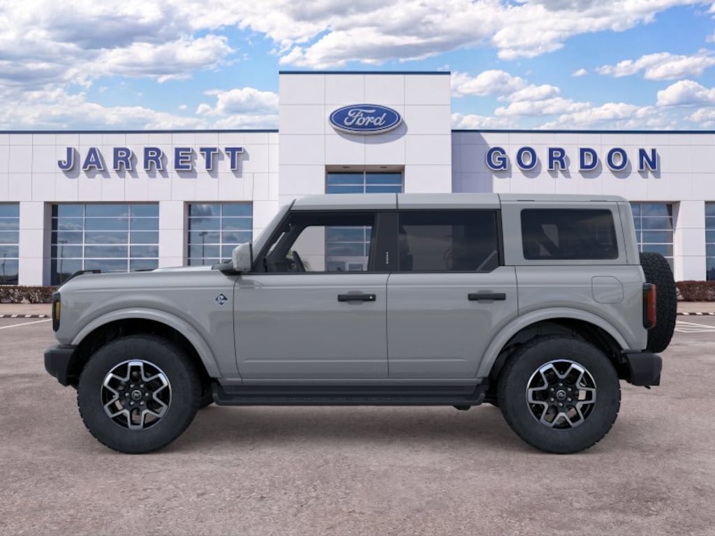 New 2026 Ford Bronco Outer Banks SUV