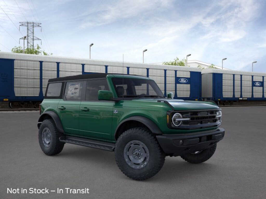 New 2025 Ford Bronco Outer Banks SUV