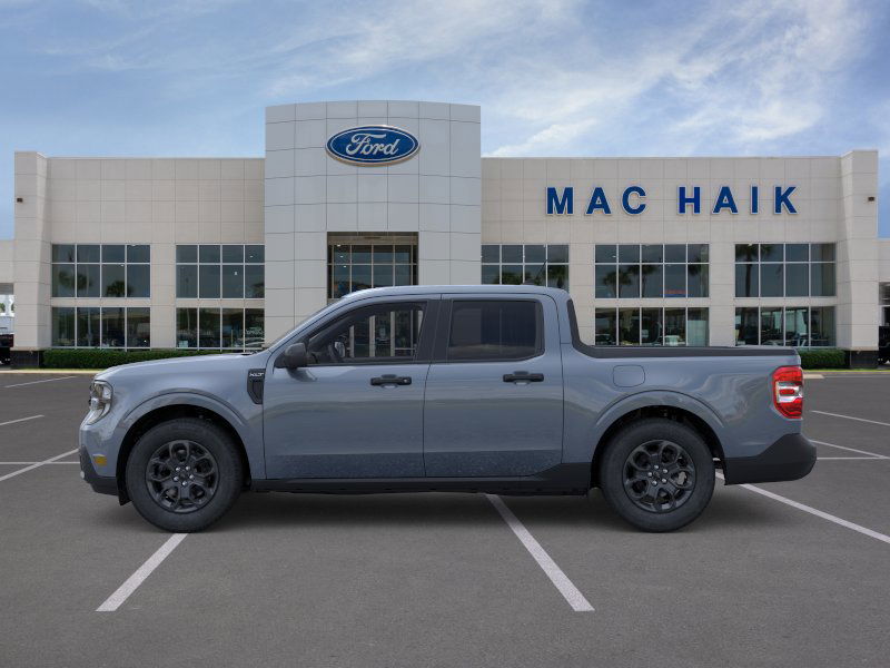 2025 Ford Maverick XLT photo 2