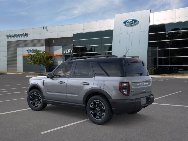 2025 Ford Bronco Sport Outer Banks photo 3