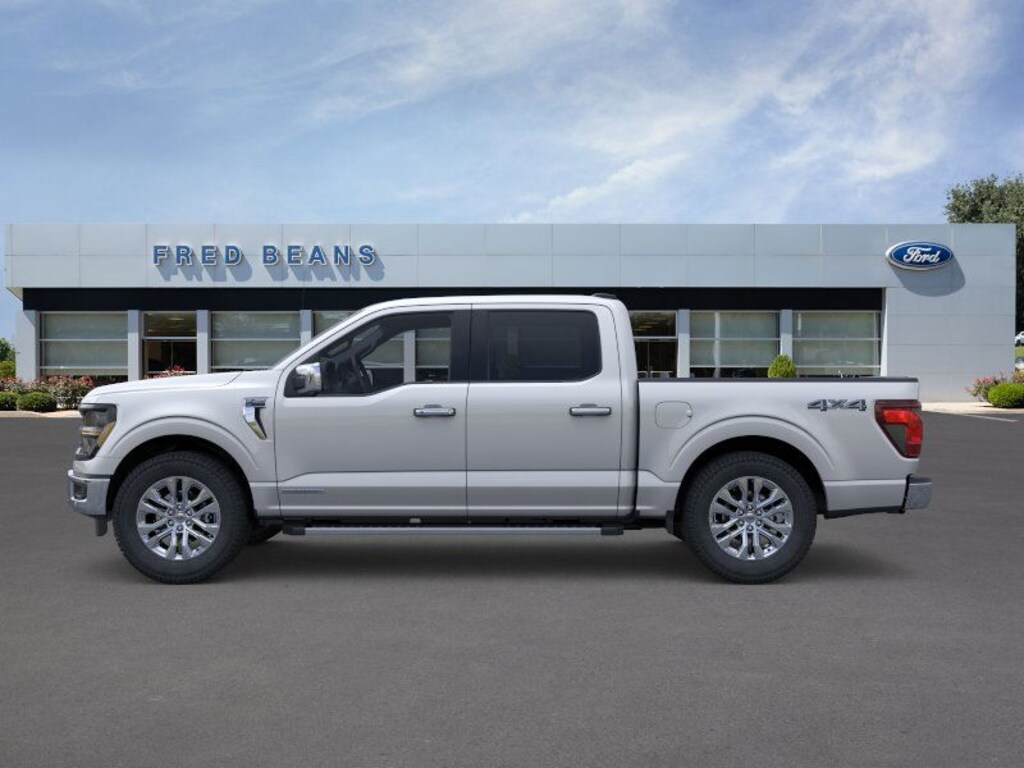New 2025 Ford F-150 XLT Truck SuperCrew Cab
