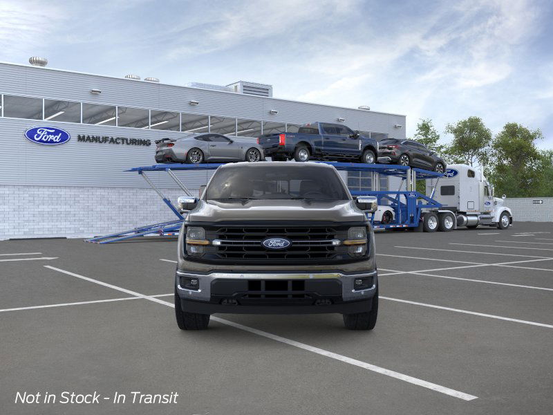 2025 Ford F-150 XLT photo 3
