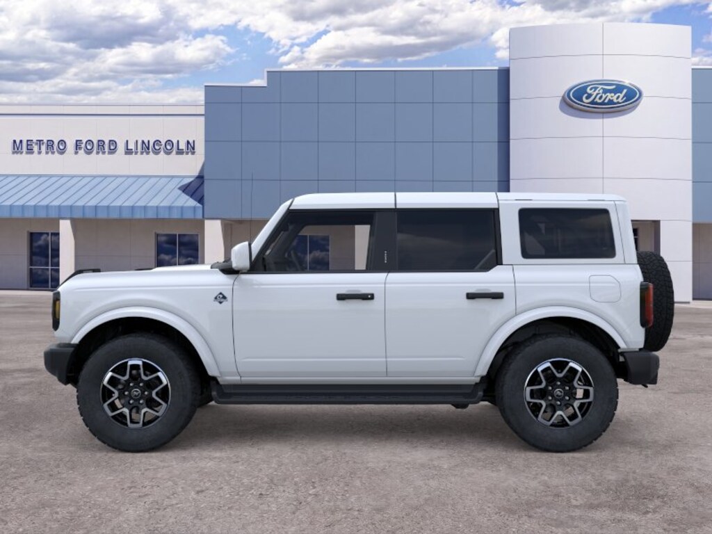 New 2026 Ford Bronco Outer Banks Sport Utility