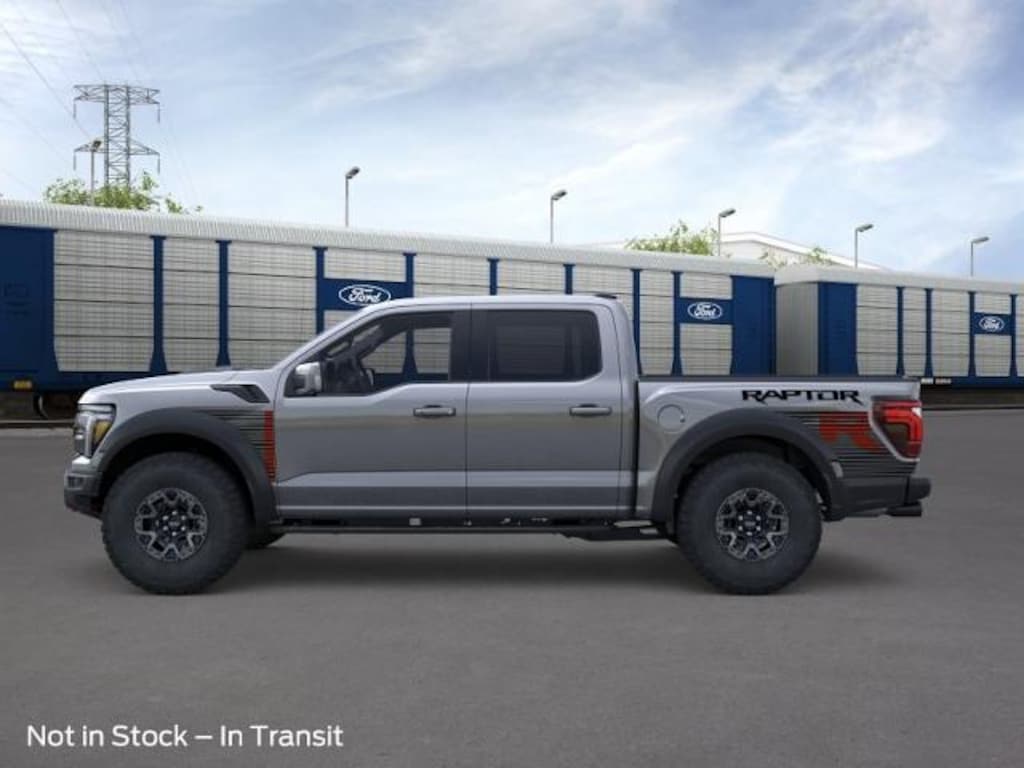 New 2026 Ford F-150 Raptor 4WD Supercrew 5.5 Box Truck SuperCrew Cab