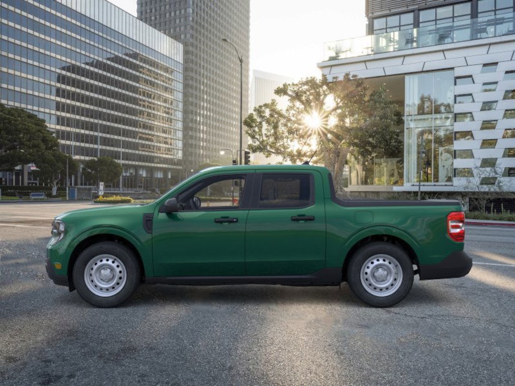 New 2025 Ford Maverick XL Truck
