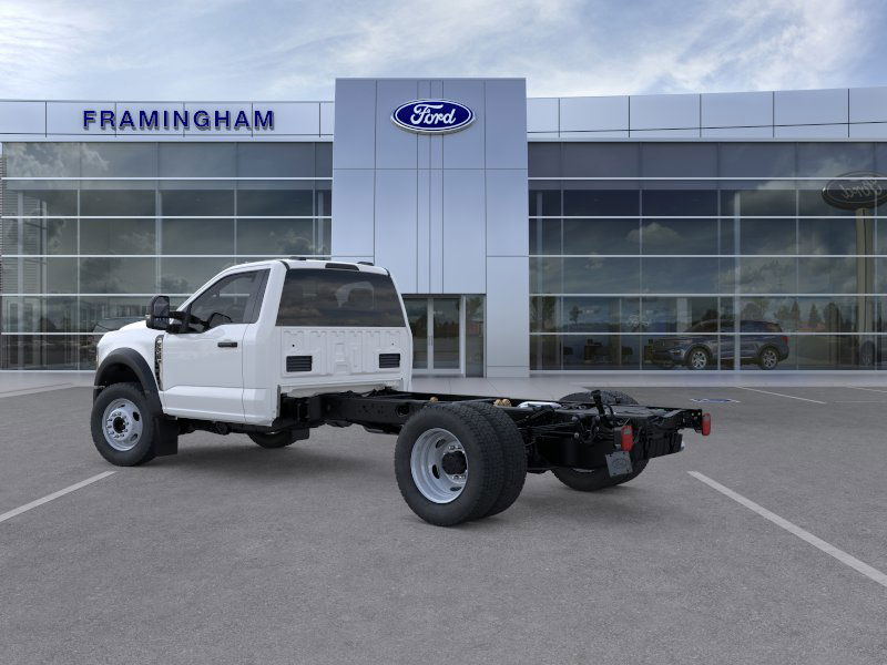 2025 Ford F-550 photo 3