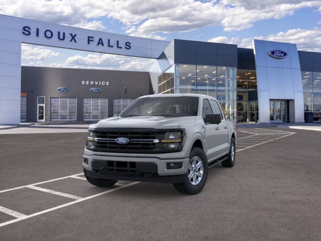 New 2026 Ford F-150 XLT Truck SuperCrew Cab