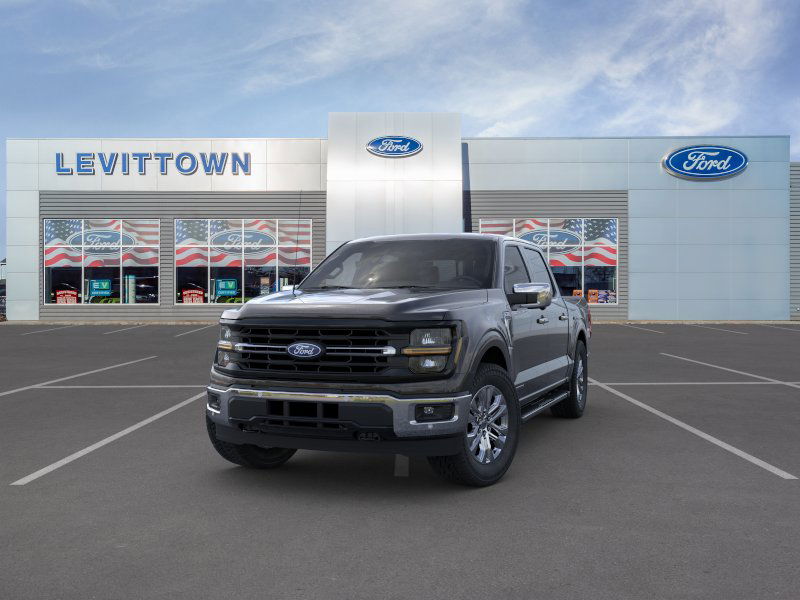 2025 Ford F-150 XLT photo 2