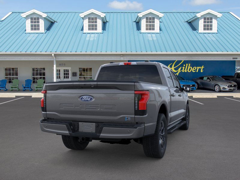 2025 Ford F-150 Lightning Flash photo 30