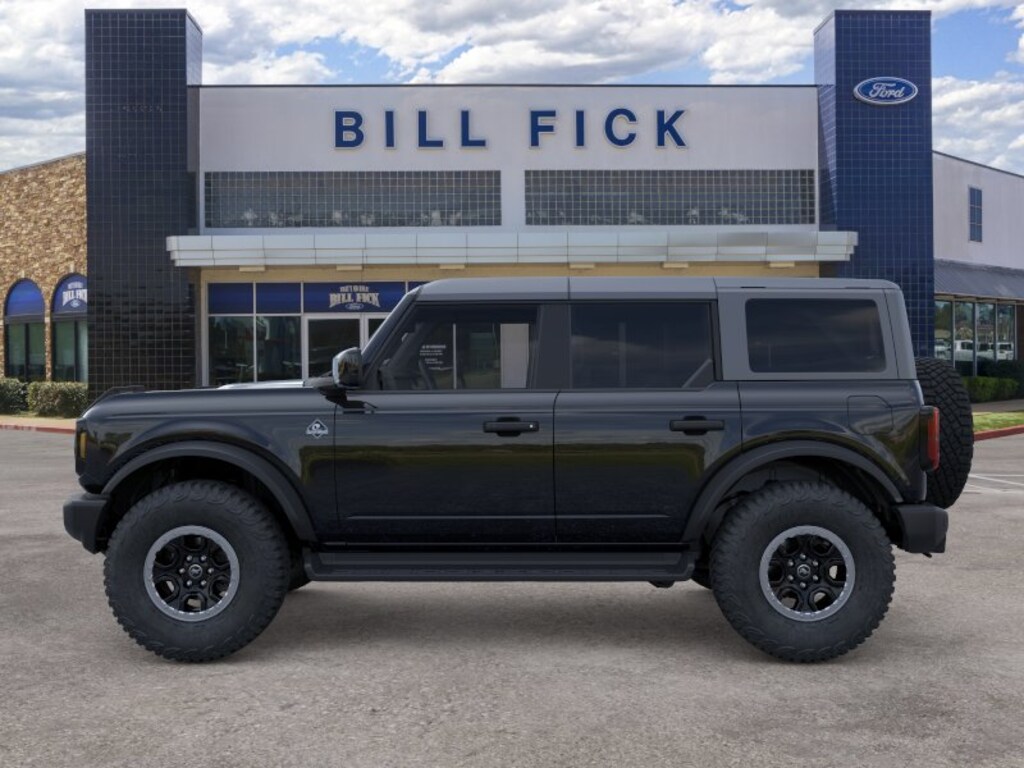 New 2026 Ford Bronco Outer Banks SUV