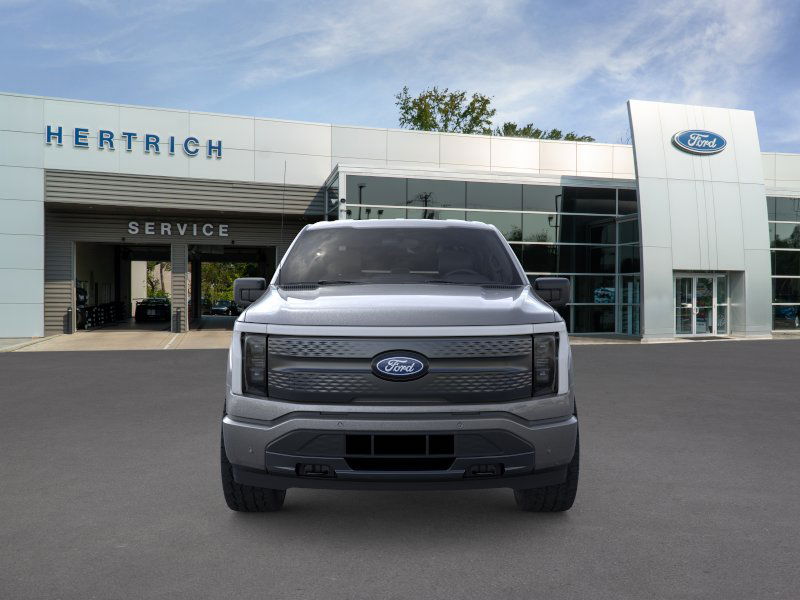 2025 Ford F-150 Lightning Flash TRUCK