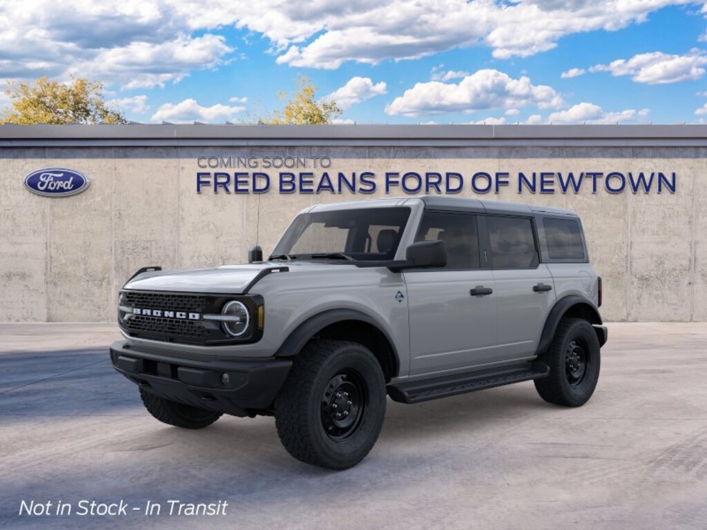 New 2026 Ford Bronco Outer Banks SUV