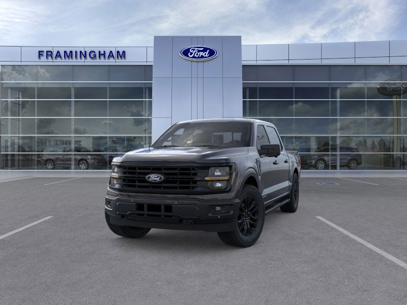2025 Ford F-150 XLT photo 2