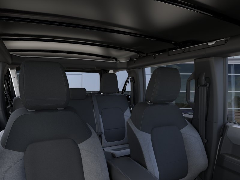 2025 Ford Bronco 4-Door Base - Photo 50
