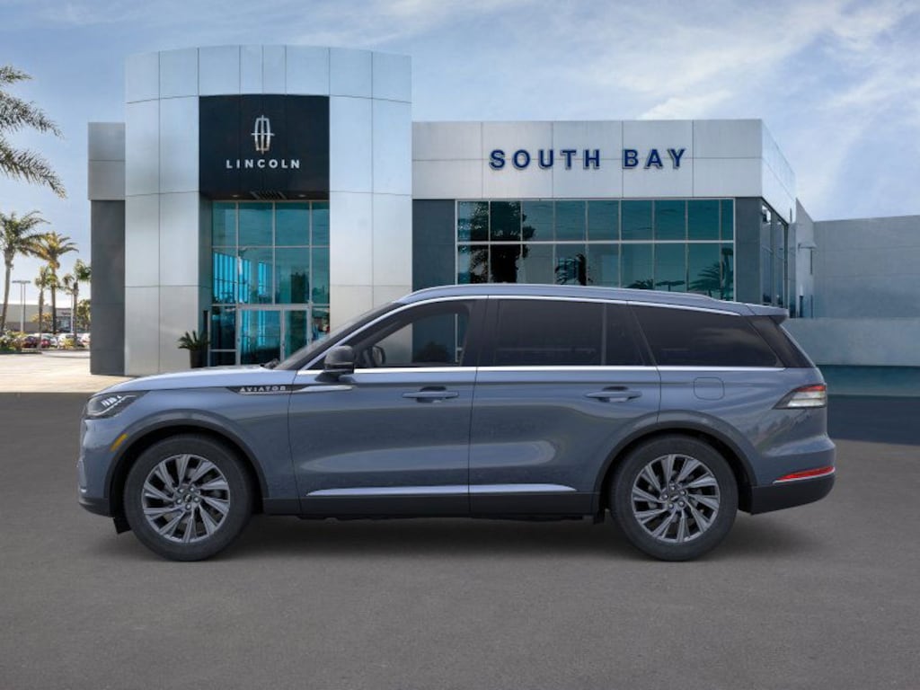 New 2026 Lincoln Aviator Premiere SUV