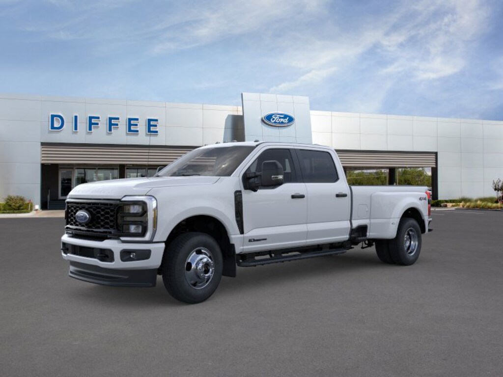 New 2026 Ford Super Duty F-350 XL Truck Crew Cab
