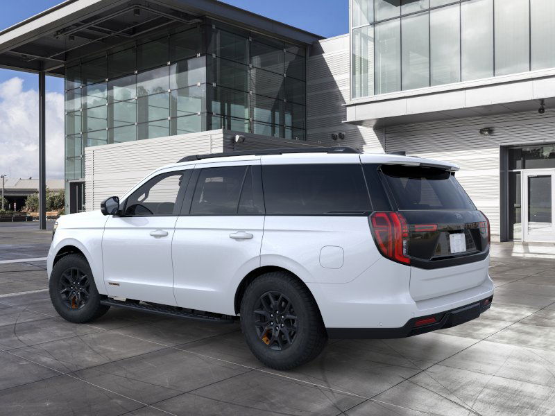 2025 Ford Expedition photo 4