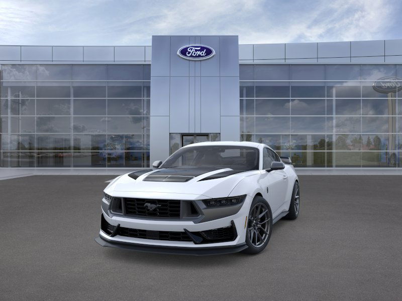 2025 Ford Mustang Dark Horse photo 2